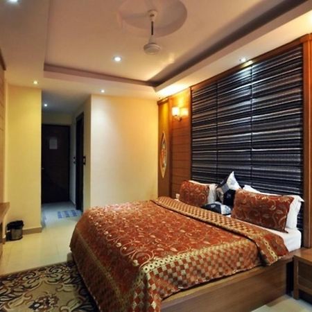 Hotel Raj Mandir Haridwār Dış mekan fotoğraf