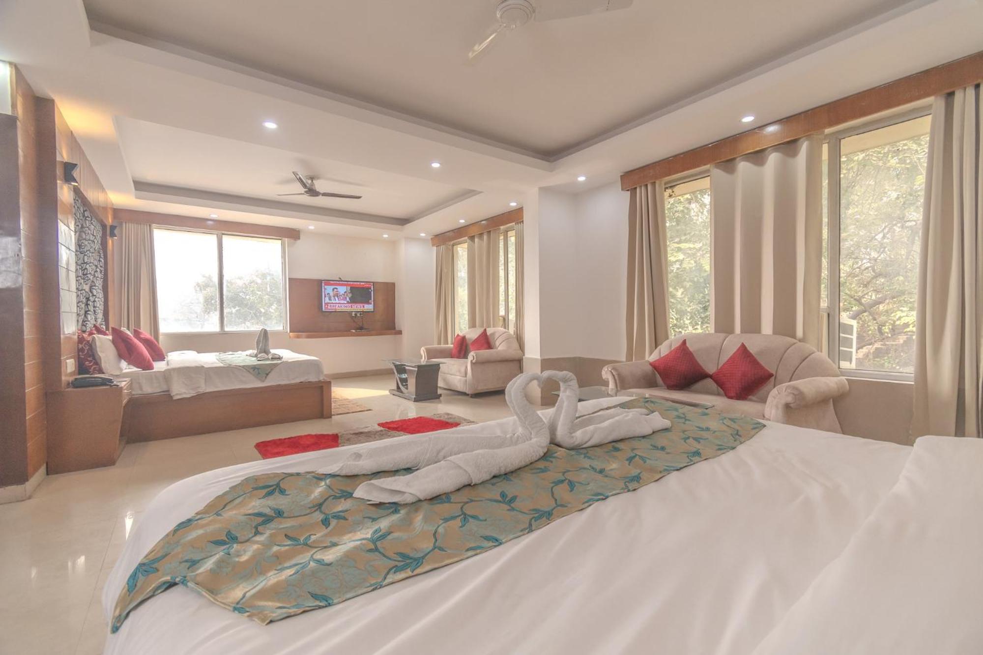 Hotel Raj Mandir Haridwār Dış mekan fotoğraf