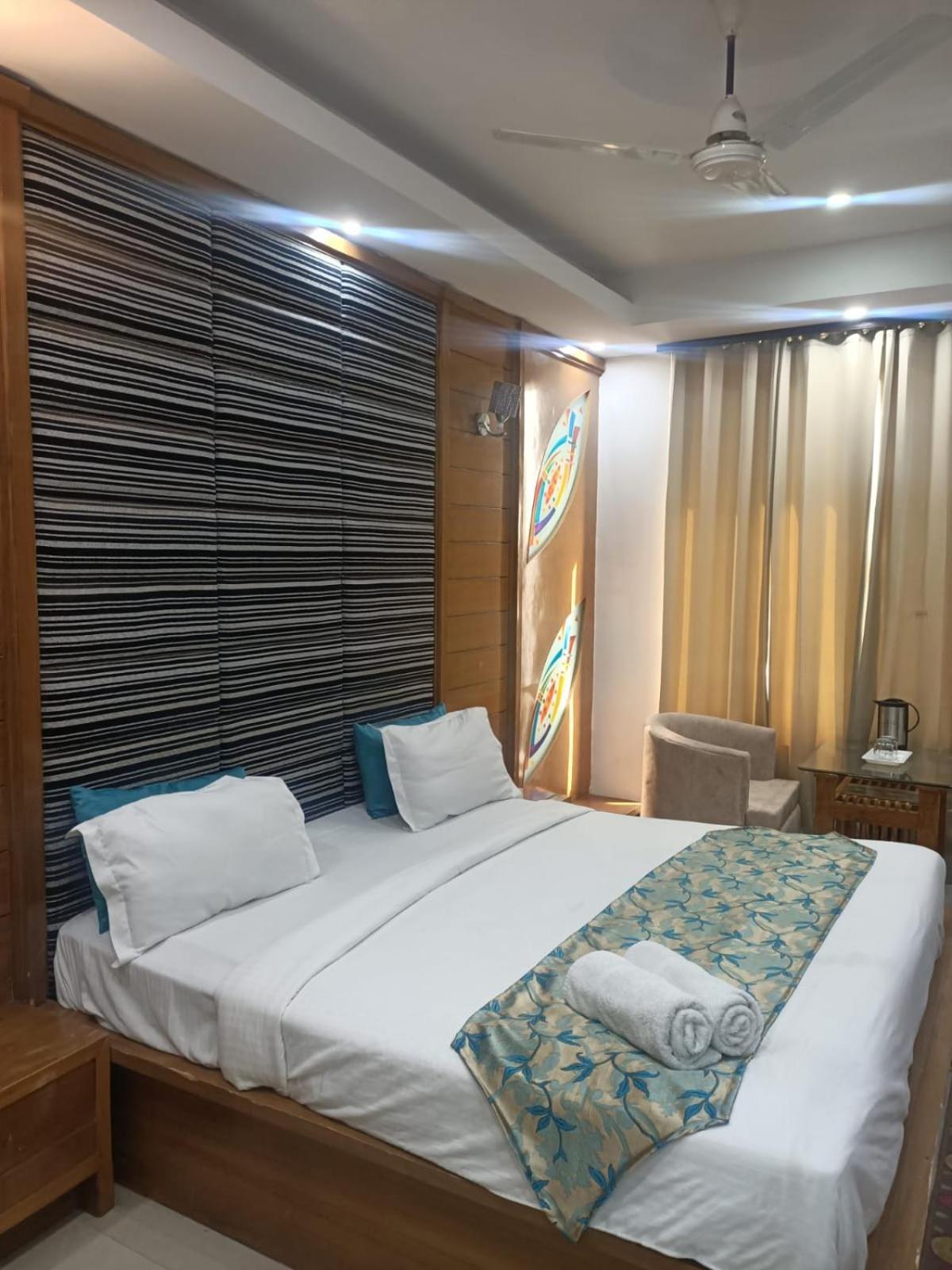 Hotel Raj Mandir Haridwār Dış mekan fotoğraf