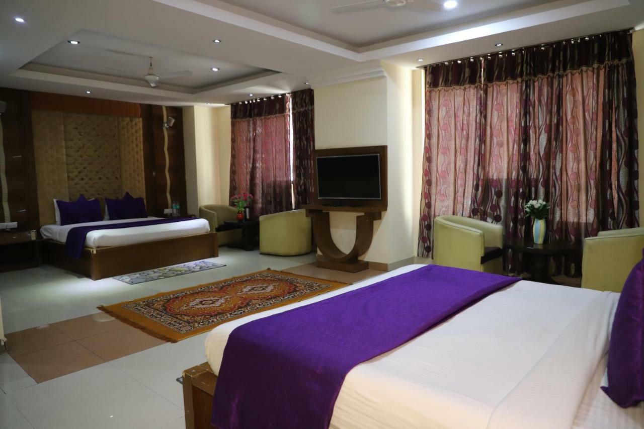 Hotel Raj Mandir Haridwār Dış mekan fotoğraf